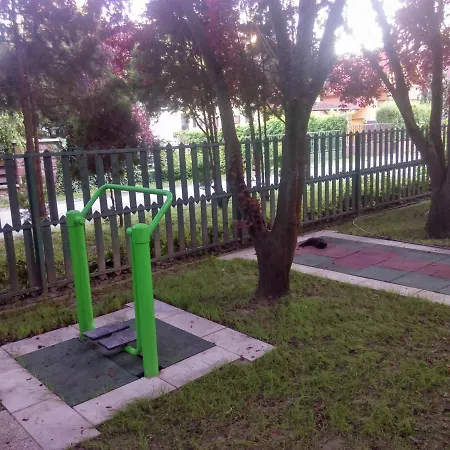 Fesztival Nyaralohaz * Zamardi